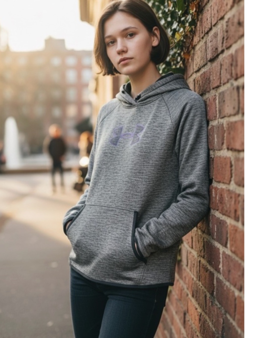 Women's Under Armour Heather Gray w/Purple Logo Hoodie Sweatshirt Sz L
